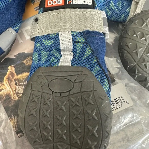 New In Package Large Outdoors Helios Dog Shoes - Picture 6 of 7
